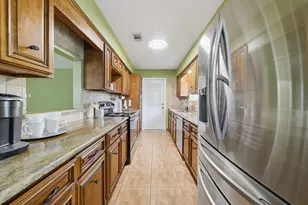 519 Orleans St, League City, TX 77573 - Photo 11