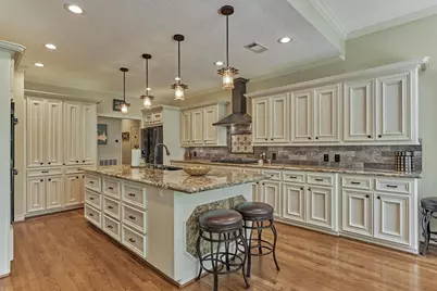 150 Lake View Circle, Montgomery, TX 77356 - Photo 9