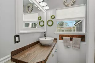 106 S Mattson St, West Columbia, TX 77486 - Photo 15