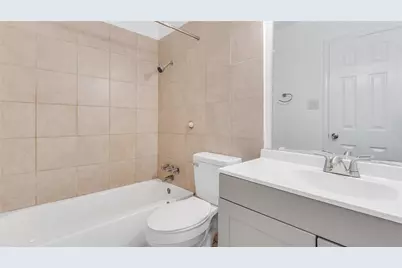 122 E Crosstimbers Street #106, Houston, TX 77022 - Photo 11