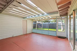 114 Pompano Ave, Galveston, TX 77550 - Photo 27