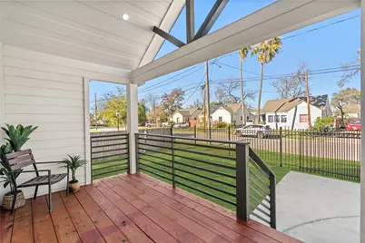 5420 Pease Street, Houston, TX 77023 - Photo 3