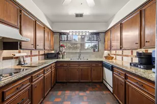 10636 Gaston Rd, Katy, TX 77494 - Photo 11