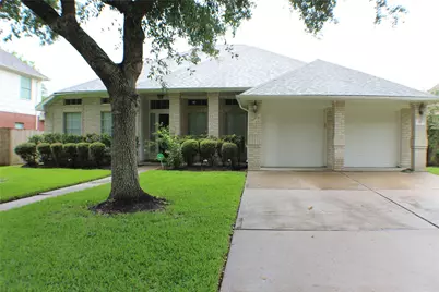 610 High Meadows Drive, Sugar Land, TX 77479 - Photo 3