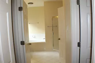 610 High Meadows Dr, Sugar Land, TX 77479 - Photo 37