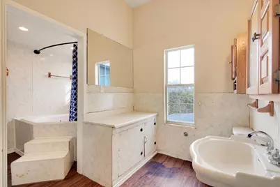 3309 Sealy Street, Galveston, TX 77550 - Photo 31