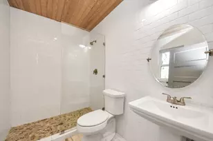 1202 Archer St, Houston, TX 77009 - Photo 43