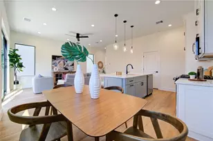 6139 Pacific Frst Dr, Houston, TX 77091 - Photo 11