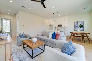 6139 Pacific Frst Dr, Houston, TX 77091 - Photo 3