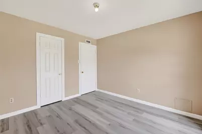 14650 Kemrock Drive, Houston, TX 77049 - Photo 17