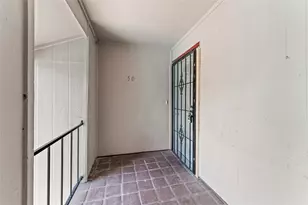 12633 Memorial Dr, Houston, TX 77024 - Photo 25
