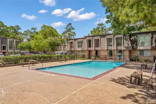 12633 Memorial Dr, Houston, TX 77024 - Photo 27