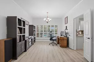 4704 Broadmoor Dr, League City, TX 77573 - Photo 5