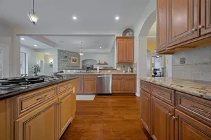14302 Mindy Park Ln, Houston, TX 77069 - Photo 23