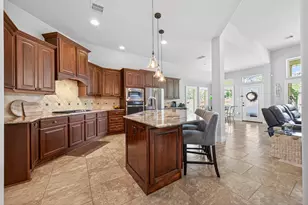 19814 Crested Peak Ln, Cypress, TX 77433 - Photo 11