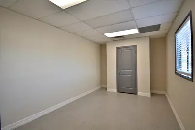 9224 1/2 A Canniff Street, Houston, TX 77017 - Photo 13