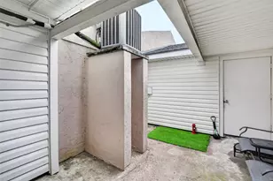 53 Wellington Park, Baytown, TX 77520 - Photo 33