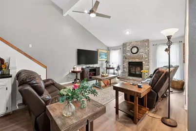 53 Wellington Park, Baytown, TX 77520 - Photo 5