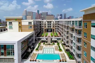 2727 Travis St, Houston, TX 77006 - Photo 27