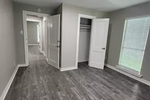 6203 Hoffman St, Houston, TX 77028 - Photo 9