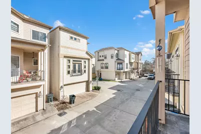 905 Garden Oaks Terrace, Houston, TX 77018 - Photo 17