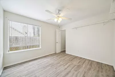12007 Fairpoint Drive, Houston, TX 77099 - Photo 13