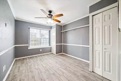 12007 Fairpoint Drive, Houston, TX 77099 - Photo 5