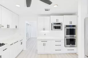 7610 Hopewell Ln, Houston, TX 77071 - Photo 5