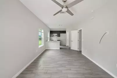 126 Indian Creek Circle, Willis, TX 77378 - Photo 5