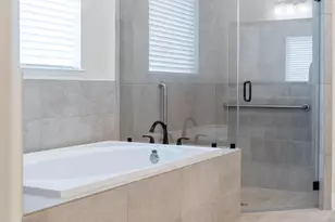 305 Champions Ct, El Campo, TX 77437 - Photo 31