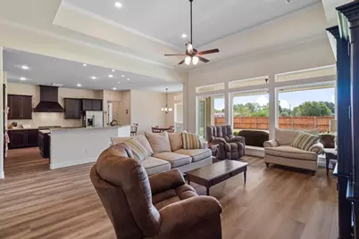 305 Champions Court, El Campo, TX 77437 - Photo 11