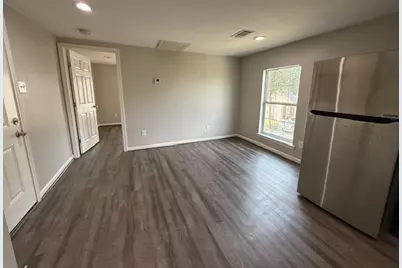 2518 Gano Street #3, Houston, TX 77009 - Photo 9