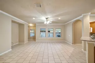 7 Fitzroy Pl, Conroe, TX 77384 - Photo 13