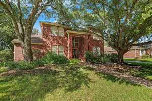1707 Brill Dr, Friendswood, TX 77546 - Photo 5