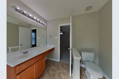 10914 Tipton Oaks Drive, Richmond, TX 77406 - Photo 9