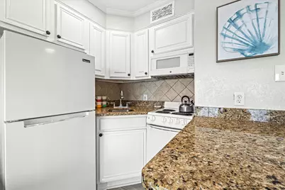 6102 Seawall Boulevard #380, Galveston, TX 77551 - Photo 15