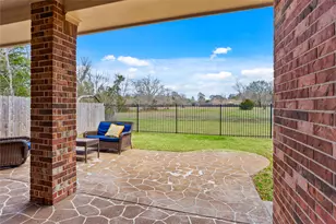 1995 Brentwood Dr, Alvin, TX 77511 - Photo 25