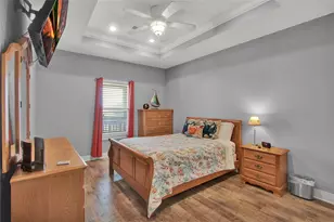 955 Driftwood Dr, Crystal Beach, TX 77650 - Photo 13