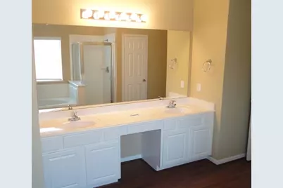 2306 Hollyfield Lane, Katy, TX 77493 - Photo 9