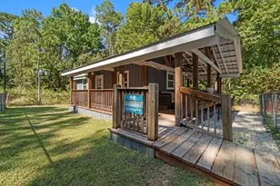 384 Phillips Rd, Onalaska, TX 77360 - Photo 5