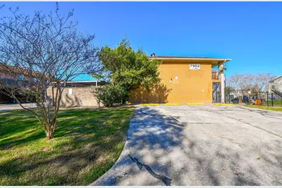 7906 Prestwood Drive #11-20, Houston, TX 77036 - Photo 3