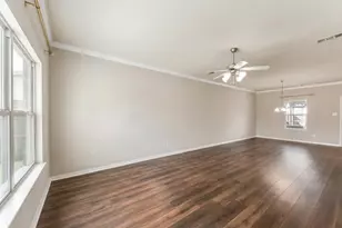 512 Forest Village Cir, La Marque, TX 77568 - Photo 11