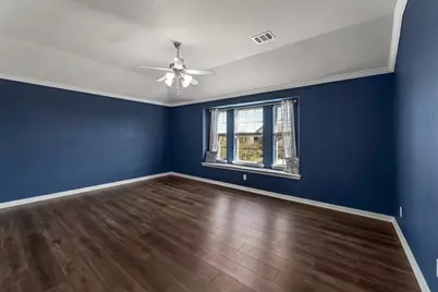 512 Forest Village Circle, La Marque, TX 77568 - Photo 23