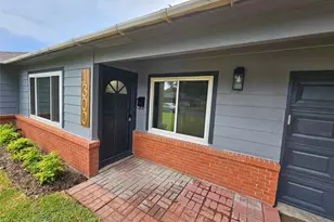 1300 Lawrence St, Rosenberg, TX 77471 - Photo 1