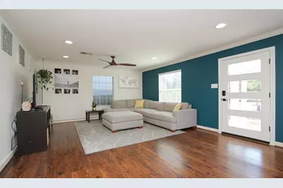 845 W 21st Street, Houston, TX 77008 - Photo 3