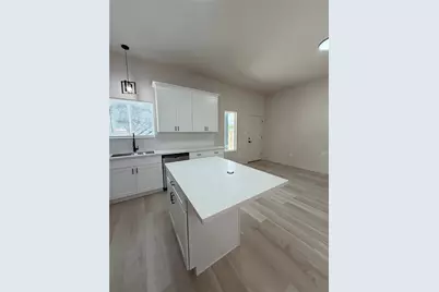 326 Clearwater Unit A Street, Houston, TX 77029 - Photo 3