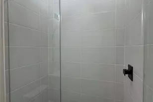 326 Clearwater St, Houston, TX 77029 - Photo 11