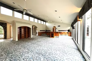 7110 W Mockingbird Ln, Pearland, TX 77584 - Photo 5