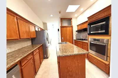 7110 W Mockingbird Lane, Pearland, TX 77584 - Photo 13