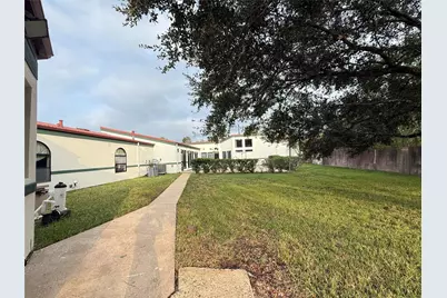 7110 W Mockingbird Lane, Pearland, TX 77584 - Photo 43